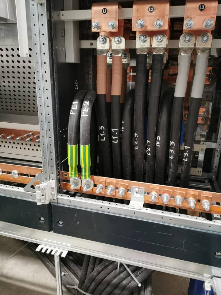 Anschlussarbeiten und Verteileranlagen